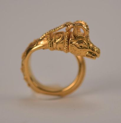 Bague Bélier de la maison Grec ZOLOTAS, datant...
