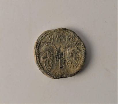 Bulle papale en plomb de Martin V TB. Diam...