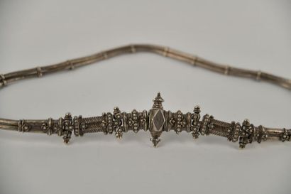 Ceinture de mariée en argent. Travail indien...