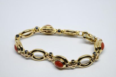 Yellow gold bracelet 750 thousandths. It...