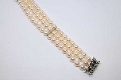 Cuff bracelet three rows of cultured pearls,...