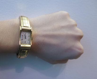 Damas, Suisse. Montre de dame en or jaune...