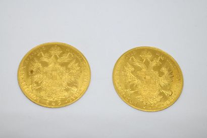 Deux pièces de 4 ducas or, François-Joseph...