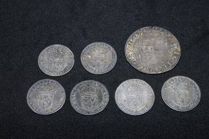 LOUIS XIII: 
- 6 pieces of 5 floors including...