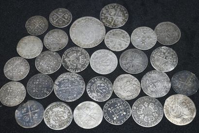 LOUIS XIV : 
- 28 silver pieces including...