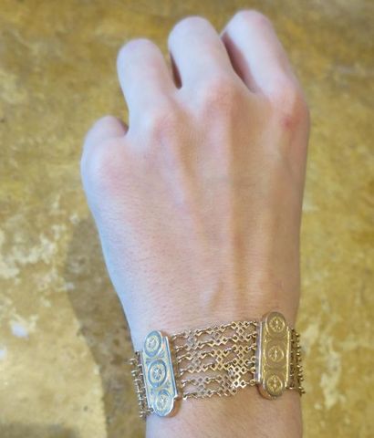 Cuff bracelet in 750°/00 yellow gold with...