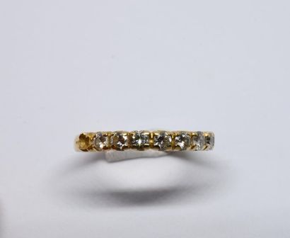 Half American wedding band in 750°/00 yellow...
