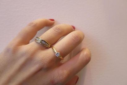 Set of two rings in 750°/00 yellow gold,...