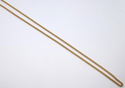 750°/00 yellow gold chain with chain links
Length:...