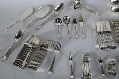 TETARD Brothers XXth. Housewares in silver...