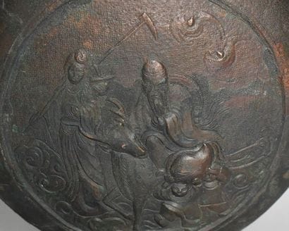 China, 19th century. Globular bronze vase,...