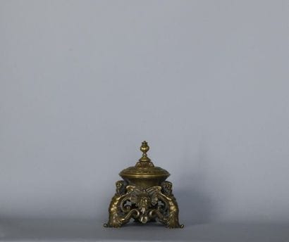 Bronze inkwell with openwork decoration of...