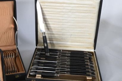 TETARD Frères Paris. Household silver spatula...
