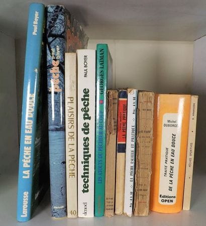 Lot de 12 volumes (pêche en eau douce). ARMANJON....
