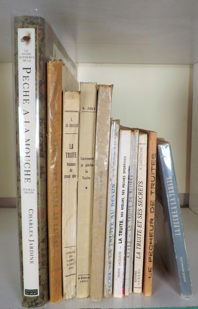 Lot de 12 volumes (truite). MERMILLON. La...