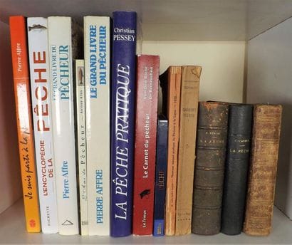 Lot de 13 volumes (généralités pêche). J.C....