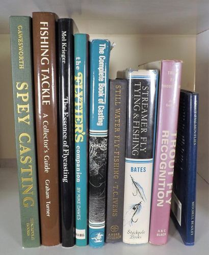 Lot de 9 volumes (ouvrages en langue anglaise)....