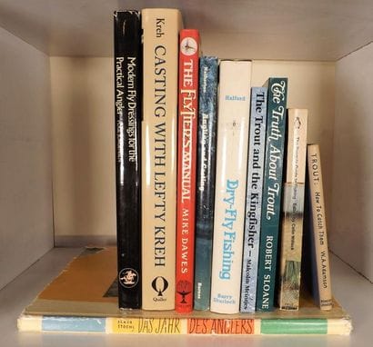 Lot de 10 volumes (ouvrages en langue anglaise)....