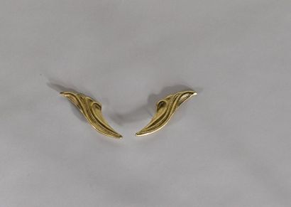 Thierry MUGLER. Paire de boucles d’oreilles,...