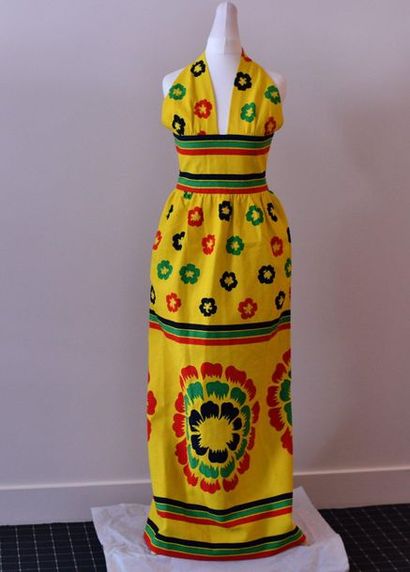 LANVIN, 22 faubourg Saint-Honoré. Robe longue...