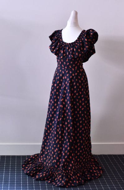 LANVIN, pas d’étiquette. Robe en coton imprimé...