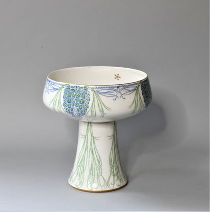 Manufacture Nationale de Sèvres. 

Porcelain...