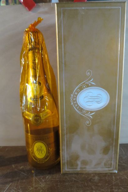1	 B 	CHAMPAGNE CRISTAL (Coffre) 	Louis Roederer	...