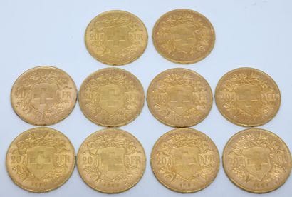 SUISSE. Dix pièces 20 Francs or. 1927