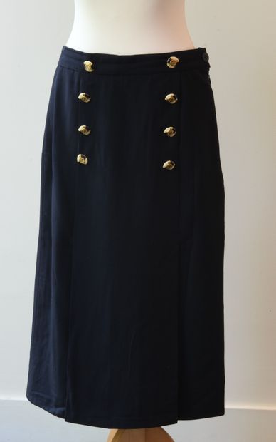 Louis FERAUD. Black cold wool bell skirt,...