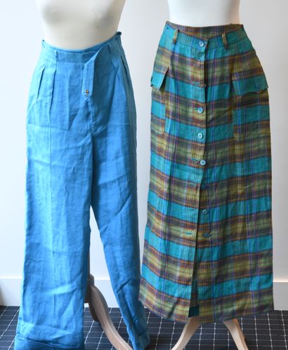 Lot including :

- a straight skirt in linen,...