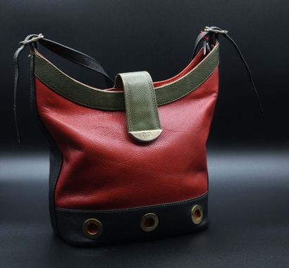 POURCHET Paris. Shoulder bag in black, red...