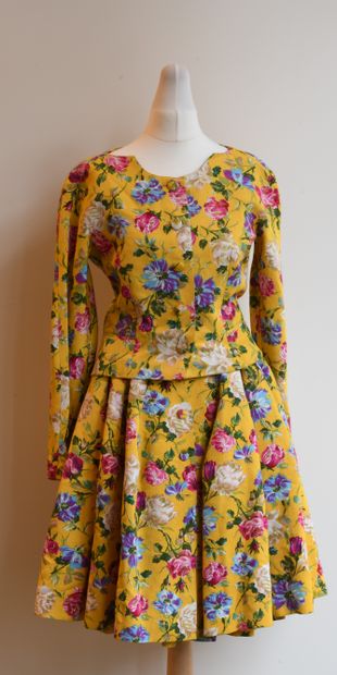 Gilles DEWAVRIN. Outfit in flowery reps on...