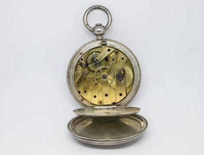 Grande montre, le boitier en acier, cadran...