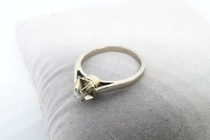Bague solitaire des années 1950, monture...