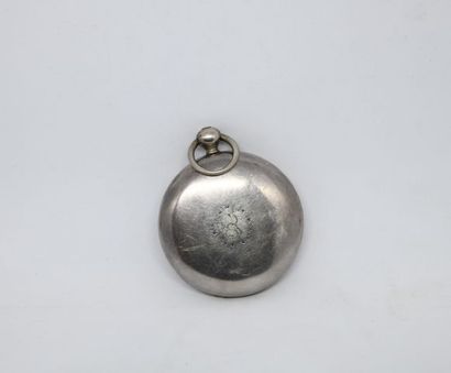 Montre savonnette en argent, cadran émaillé...