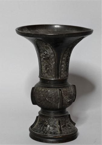 CHINA early 20th century. Black patina bronze...