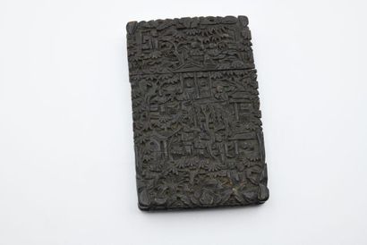 Carved tortoiseshell card case

China, early...