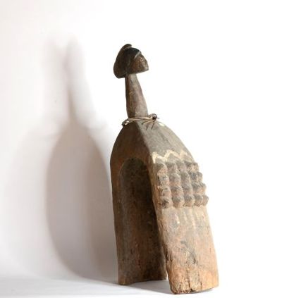 NIGERIA 

Masque d'épaule en bois sculpté...