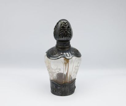 *Lamp shepherd in cut crystal, the silver...
