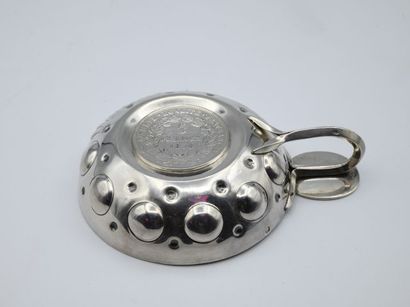 Important silver wine tasting with embossed...