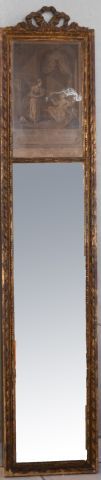 Petit trumeau de boudoir en bois sculpté...