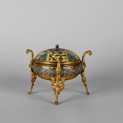 Ferdinand BARBEDIENNE (1810-1892). 

Coupe...