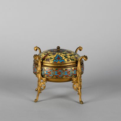 Ferdinand BARBEDIENNE (1810-1892). 

Coupe...