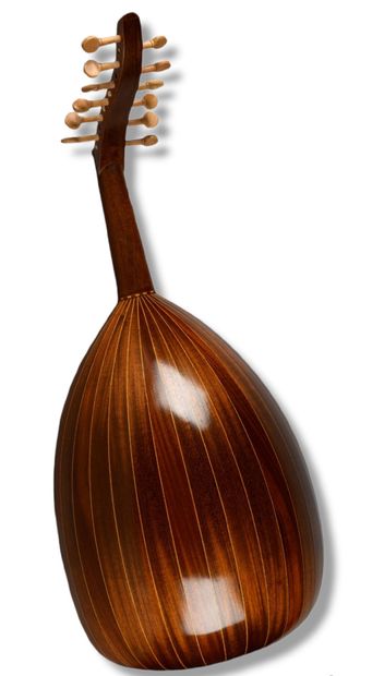OUD de concert contemporain 

H : 84 cm