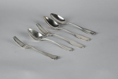 Six couverts en argent : 

- quatre avec...