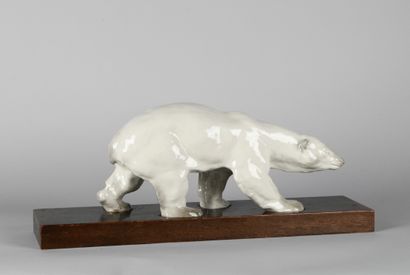 Camille THARAUD (1878-1956), Limoges.

Ours...
