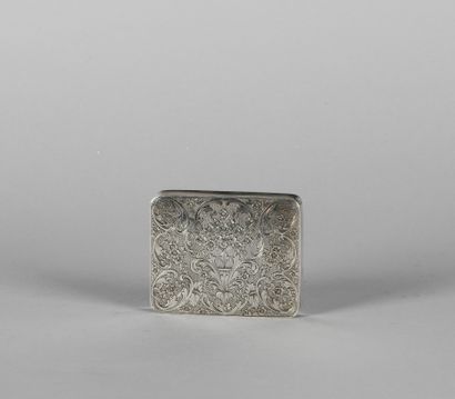 Boîte en argent 800‰ gravée d'un bouquet...