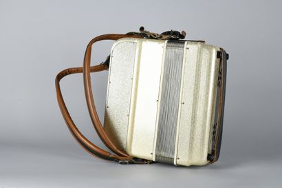 Accordéon chromatique Paolo Soprani 3 rangs...