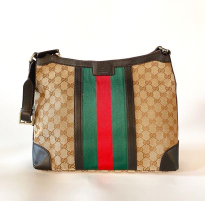 GUCCI. Shopping bag Ophidia collection, in...