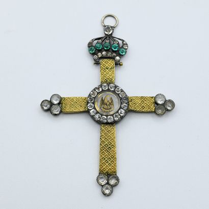 Rosicrucian Cross

In gilded bronze

Articulated...